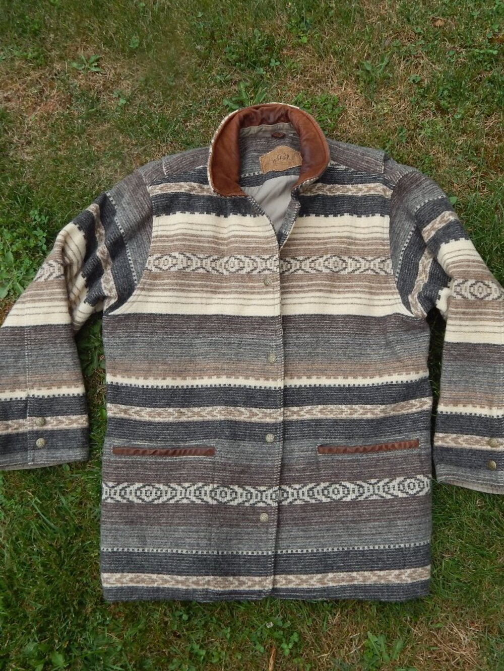 Vintage WOOLRICH Woman Aztec Wool Blanket Leather Collar Blazer Coat USA Medium*